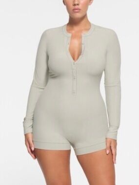 Soft lounge button up Henley onesie / talc